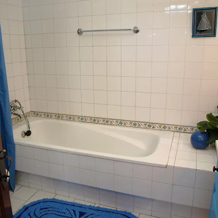 Vila Bcl12v3 Antiga Azenha Convertida Num Tu Barcelos